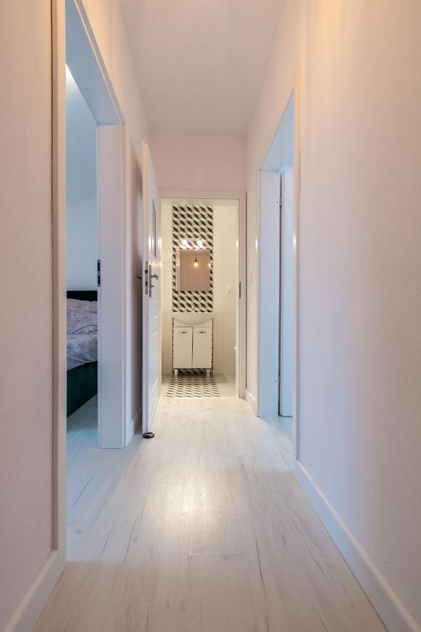 Lawendowy Zaulek Apartamento Debina  Exterior foto