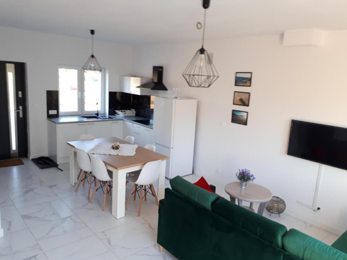 Lawendowy Zaulek Apartamento Debina  Exterior foto
